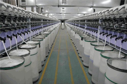 Trader in cotton spinning machines