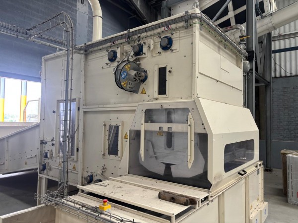  Hopper feeder / Weigher LAROCHE . - Second Hand Textile Machinery 2020 