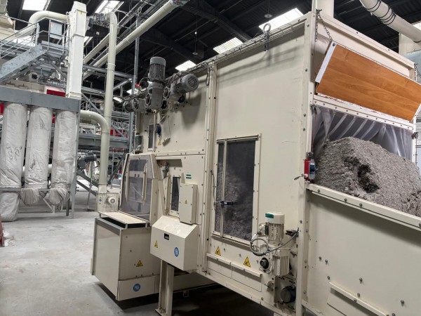  Hopper feeder / Weigher LAROCHE . - Second Hand Textile Machinery 2020 