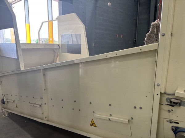  Hopper feeder / Weigher LAROCHE . - Second Hand Textile Machinery 2020 