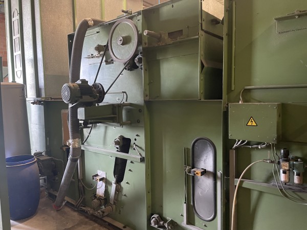  Weight hopper feeder HDB . - Second Hand Textile Machinery 1991 