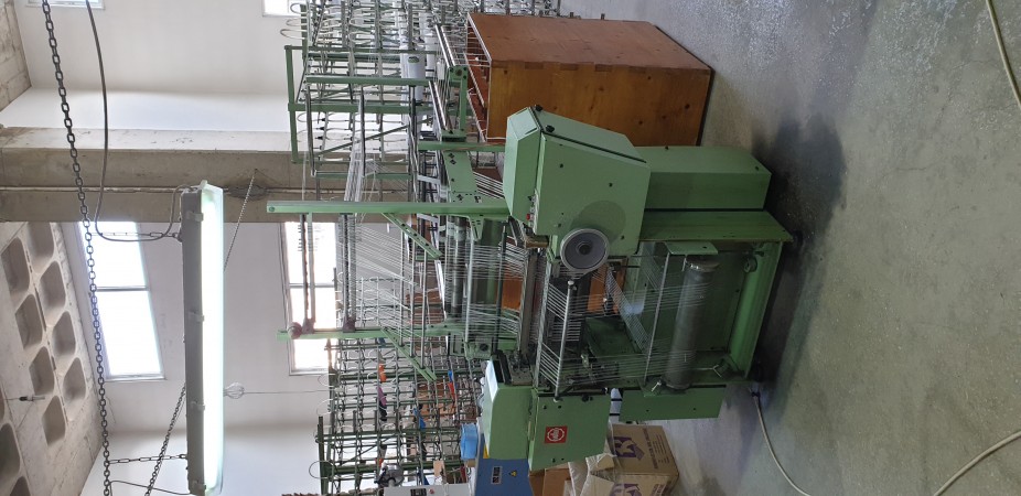  Crocheting machine MULLER RD3. - Second Hand Textile Machinery 1991 - 1995 