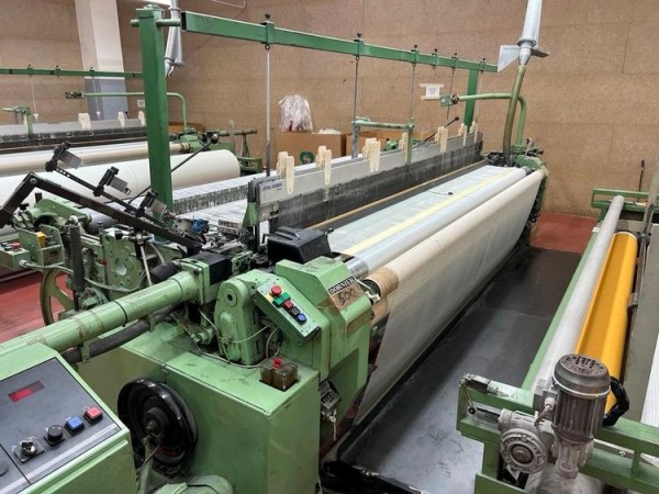  Rapier looms DORNIER HTV1 - Second Hand Textile Machinery 1990 - 1992 