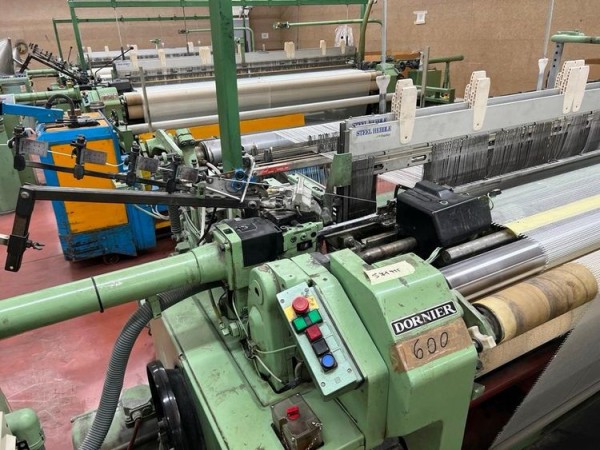  Rapier looms DORNIER HTV1 - Second Hand Textile Machinery 1990 - 1992 