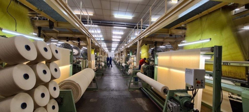  Terry weaving looms G6200 SULZER with Jacquard - Second Hand Textile Machinery 1995/1996 